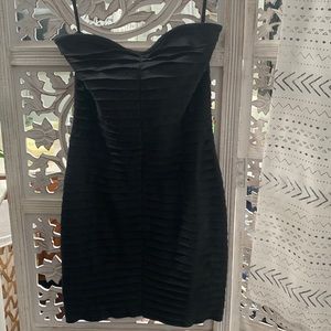 Sweetheart strapless black Mini dress with zipper black. Size M.